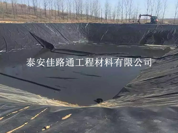 提升水產養殖防滲膜施工效率的策略 提升水產養殖防滲膜施工效率的策略
